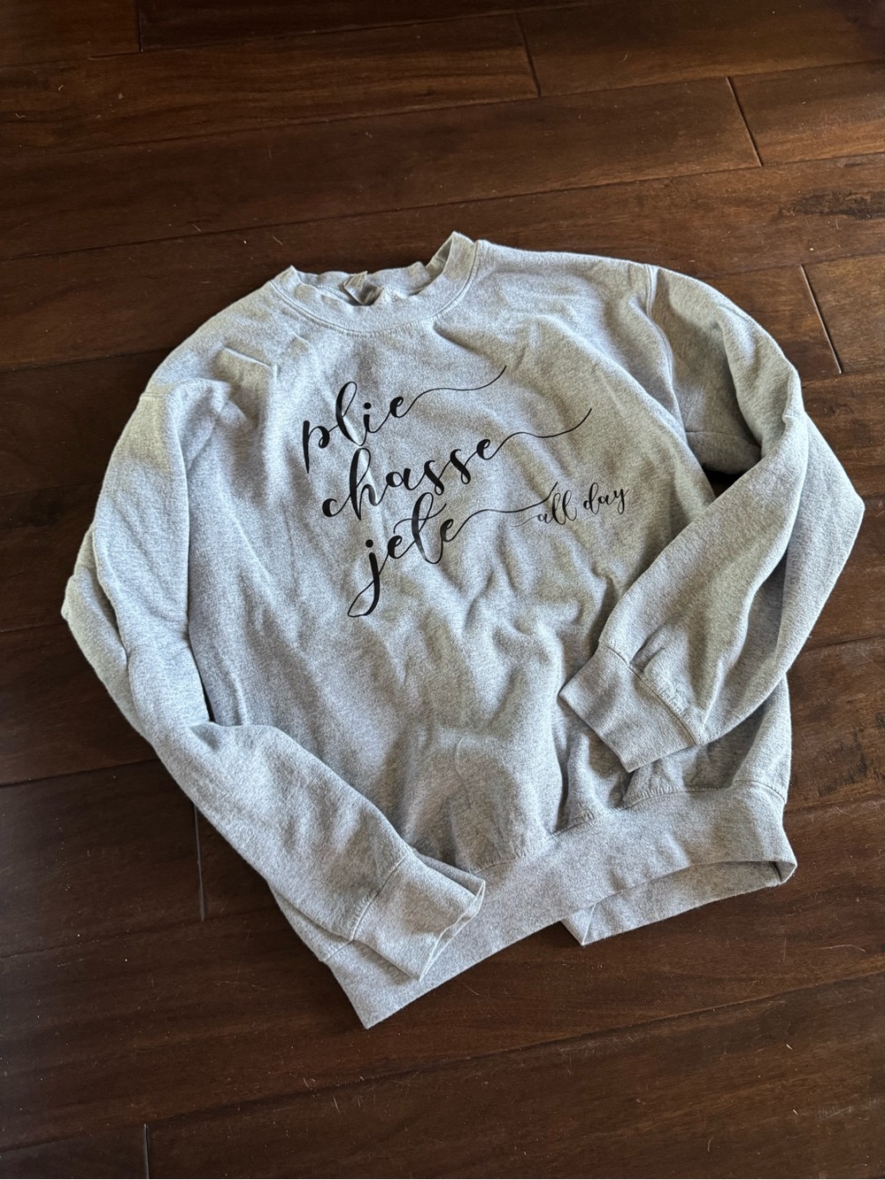 Women's Gray Graphic Crewneck Sweatshirt - Plie Chasse Jete Print